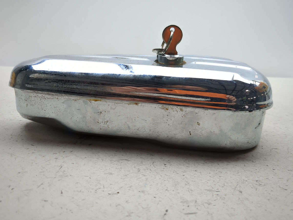 98-04 Kawasaki VN1500 Vulcan Nomad Storage Tool Box Chrome w/ Lock