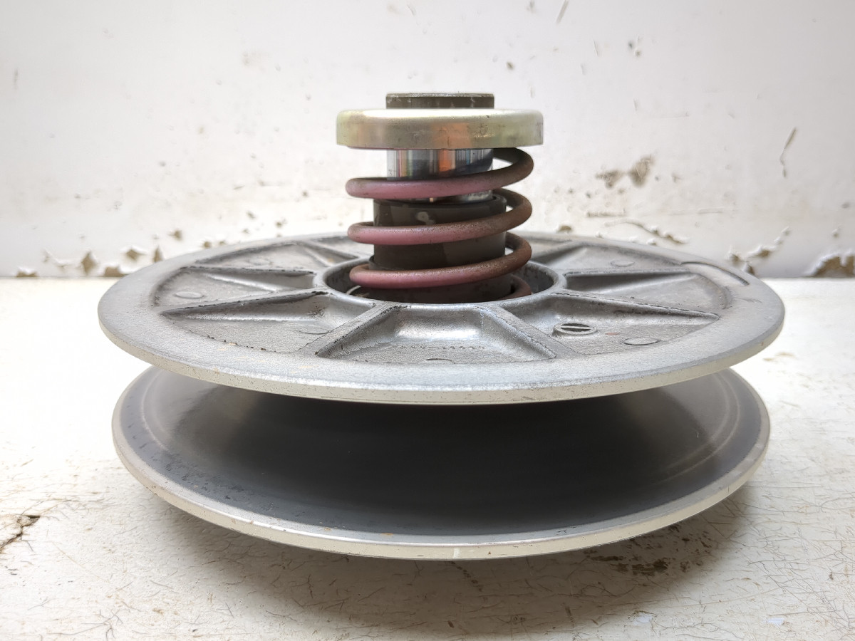 19 Kawasaki Mule Pro DXT KAF1000 CVT Secondary Driven Clutch