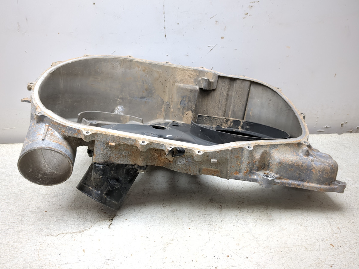 19 Kawasaki Mule Pro DXT KAF1000 Inner Transmission Clutch Cover