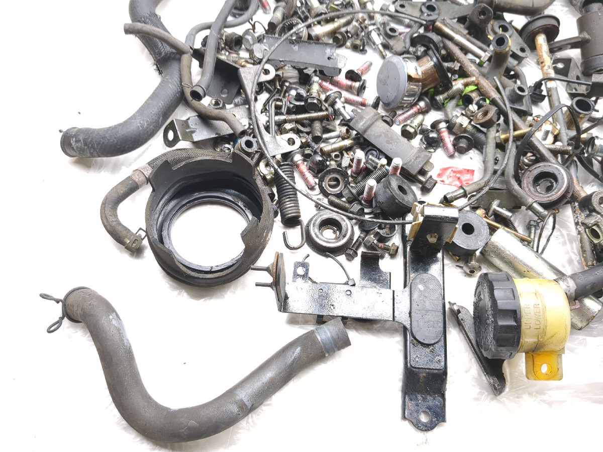 02-04 Kawasaki VN1500 Vulcan Mean Streak Miscellaneous Parts