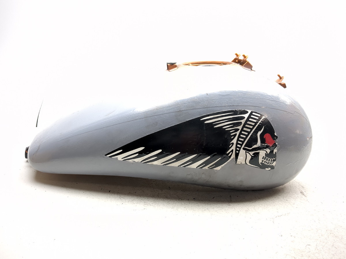 02-04 Kawasaki VN1500 Vulcan Mean Streak Gas Fuel Tank Petrol