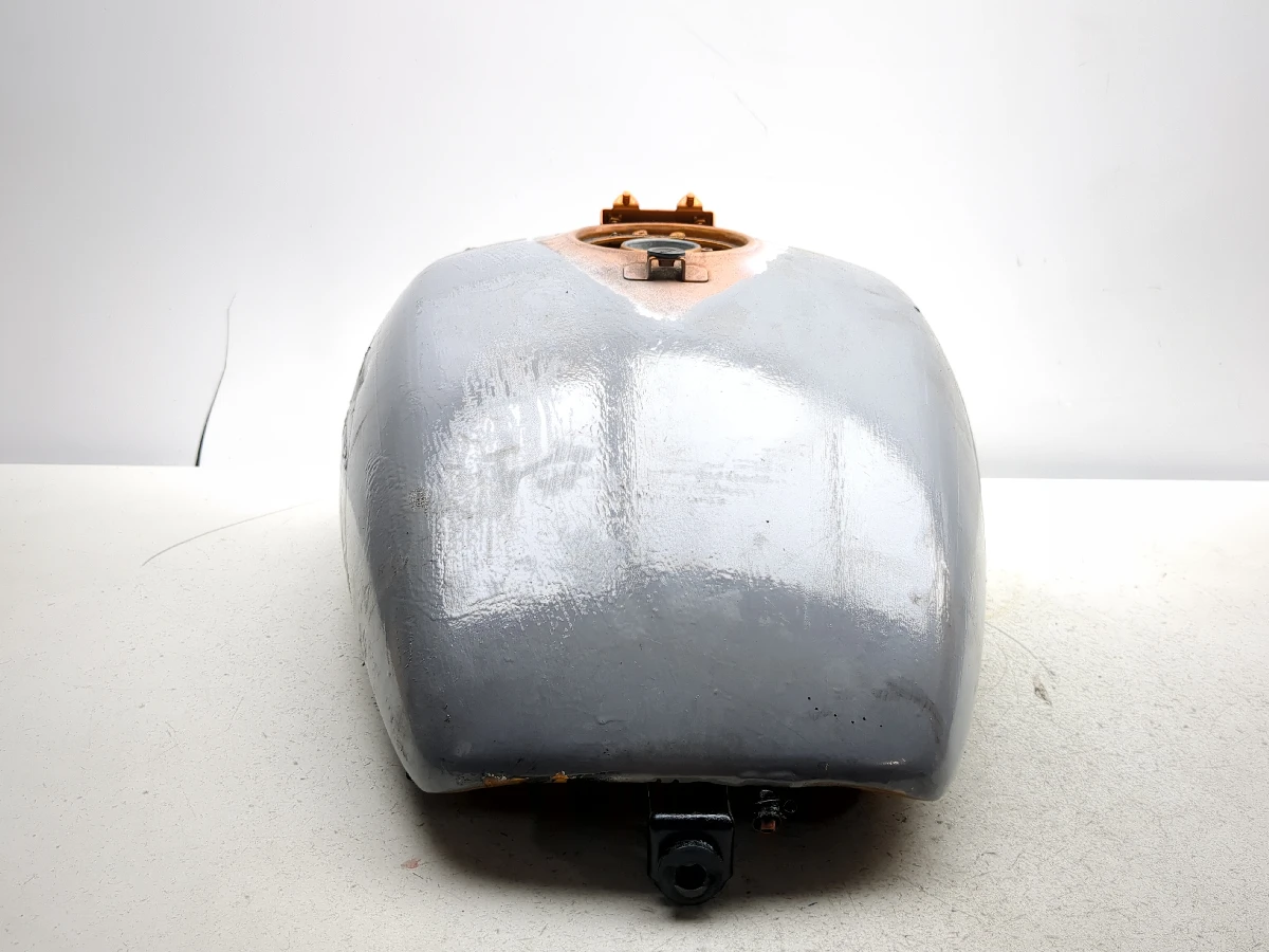 02-04 Kawasaki VN1500 Vulcan Mean Streak Gas Fuel Tank Petrol