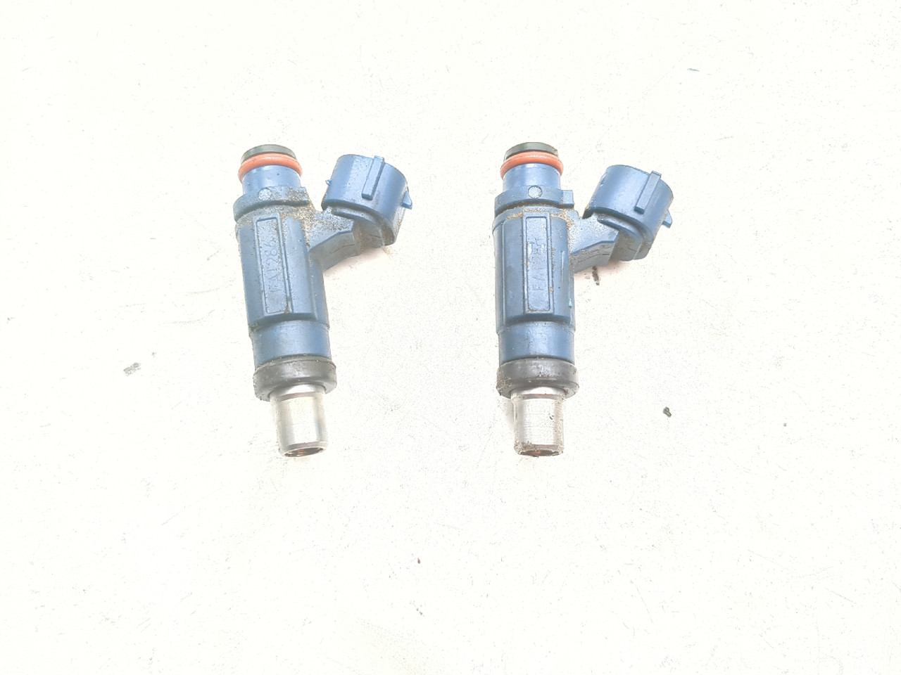 でん 06 07 Kawasaki Ninja ZX10 ZX10R Gas Fuel Injectors 28606XS