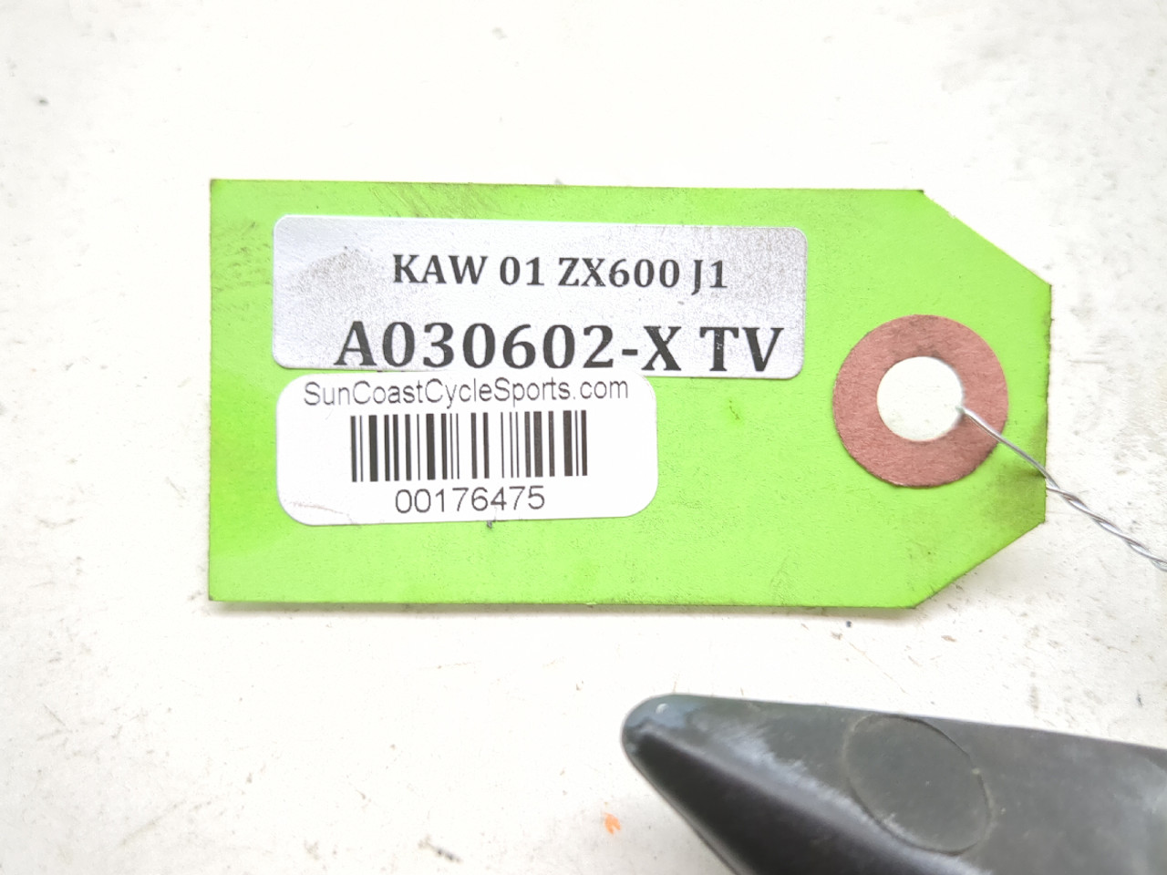 00-02 Kawasaki Ninja ZX6R ZX6 Rear Left Passenger Grab Bar