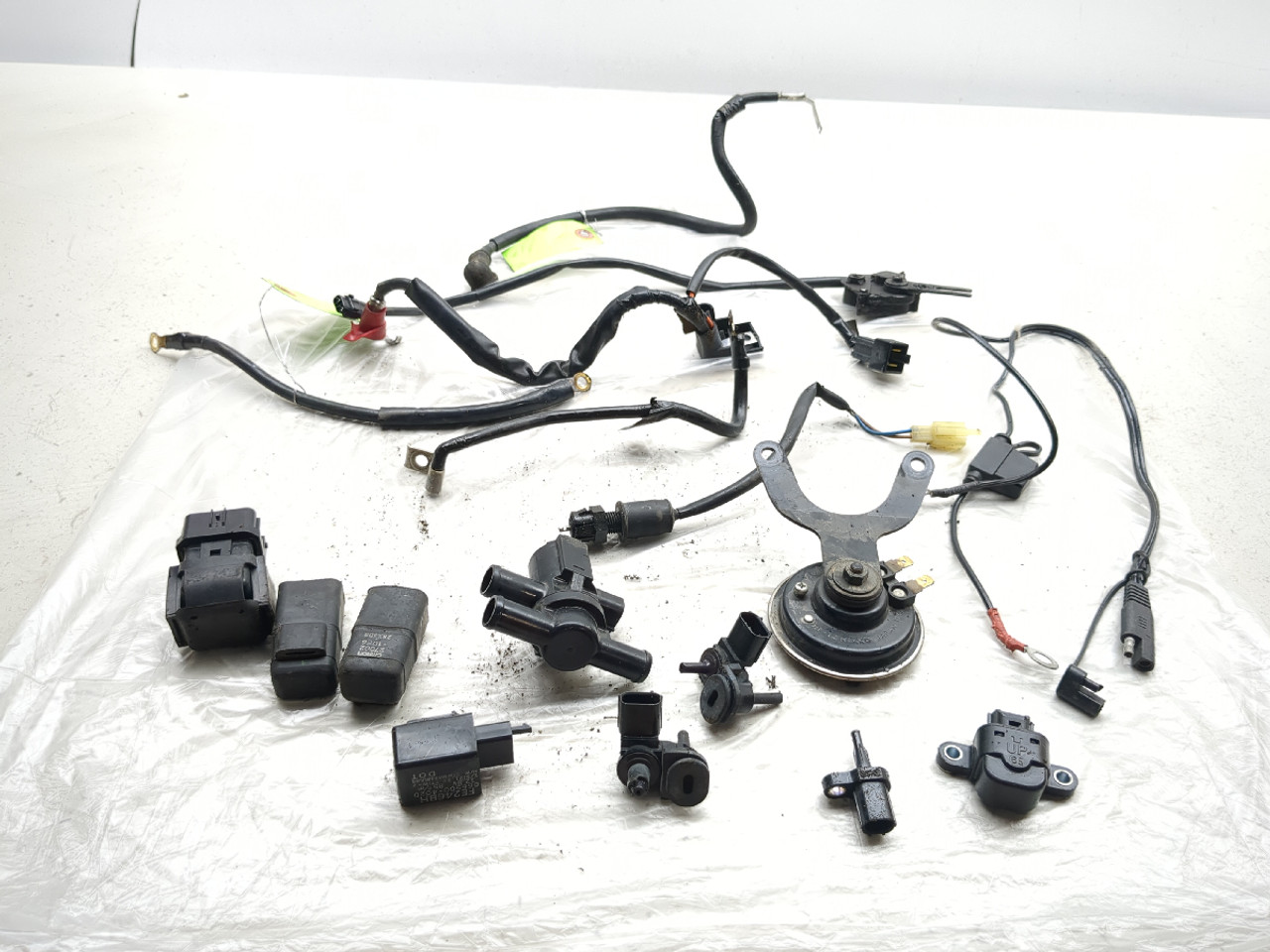 12-21 Kawasaki Ninja ZX14 Relay Set Air Valve Tip Over Brake