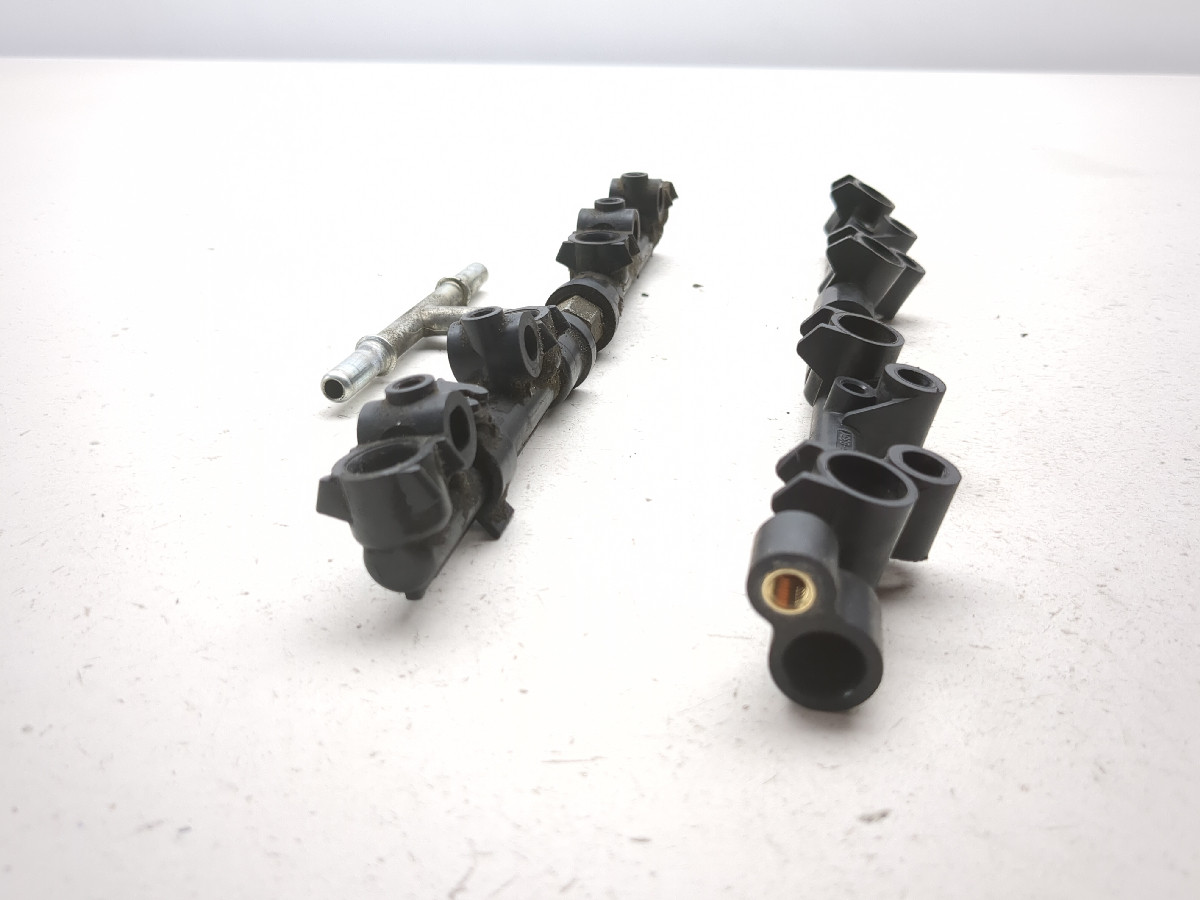 07 08 Kawasaki ZX6R ZX 636 Gas Fuel Injector Rail - Sun Coast