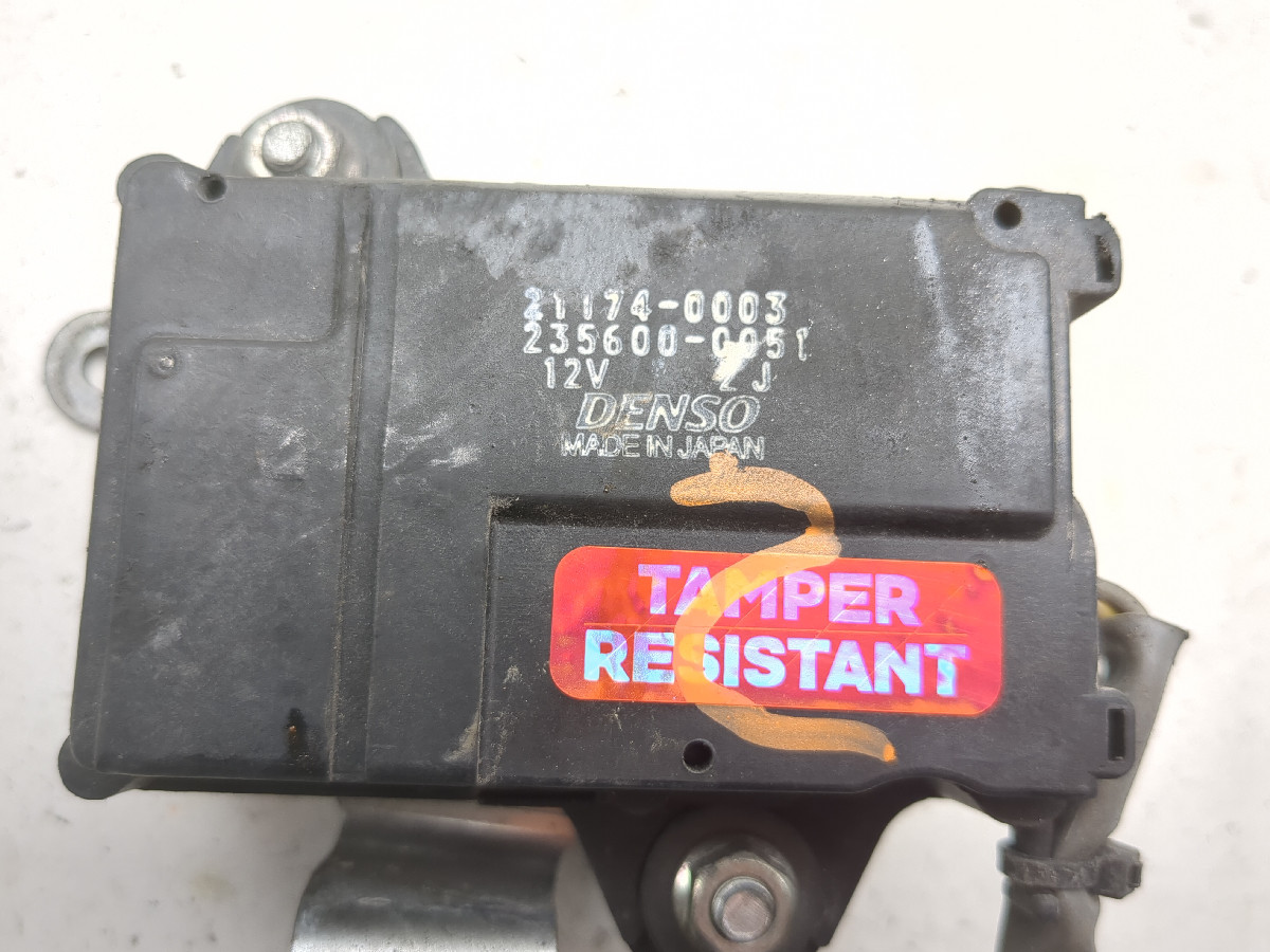 07 08 Kawasaki ZX6R ZX 636 Exhaust Valve Servo Motor 235600-0051