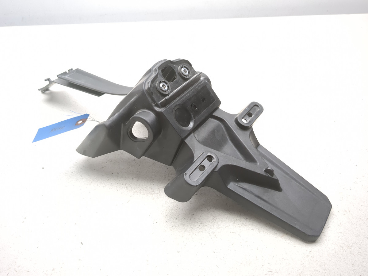 ヤマハ　YZF-R7 アクセサリマウント 22-25 Yamaha YZF-R7 YZF R7 Blinker License Plate Tag Mount Bracket