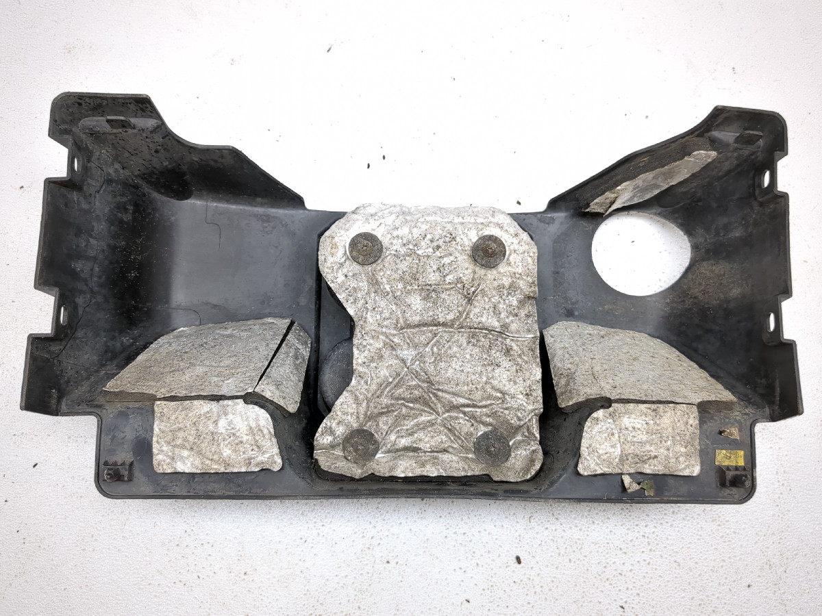18-20 Yamaha Wolverine X4 850 Cup Holder Cover Panel BG4-F2866-01