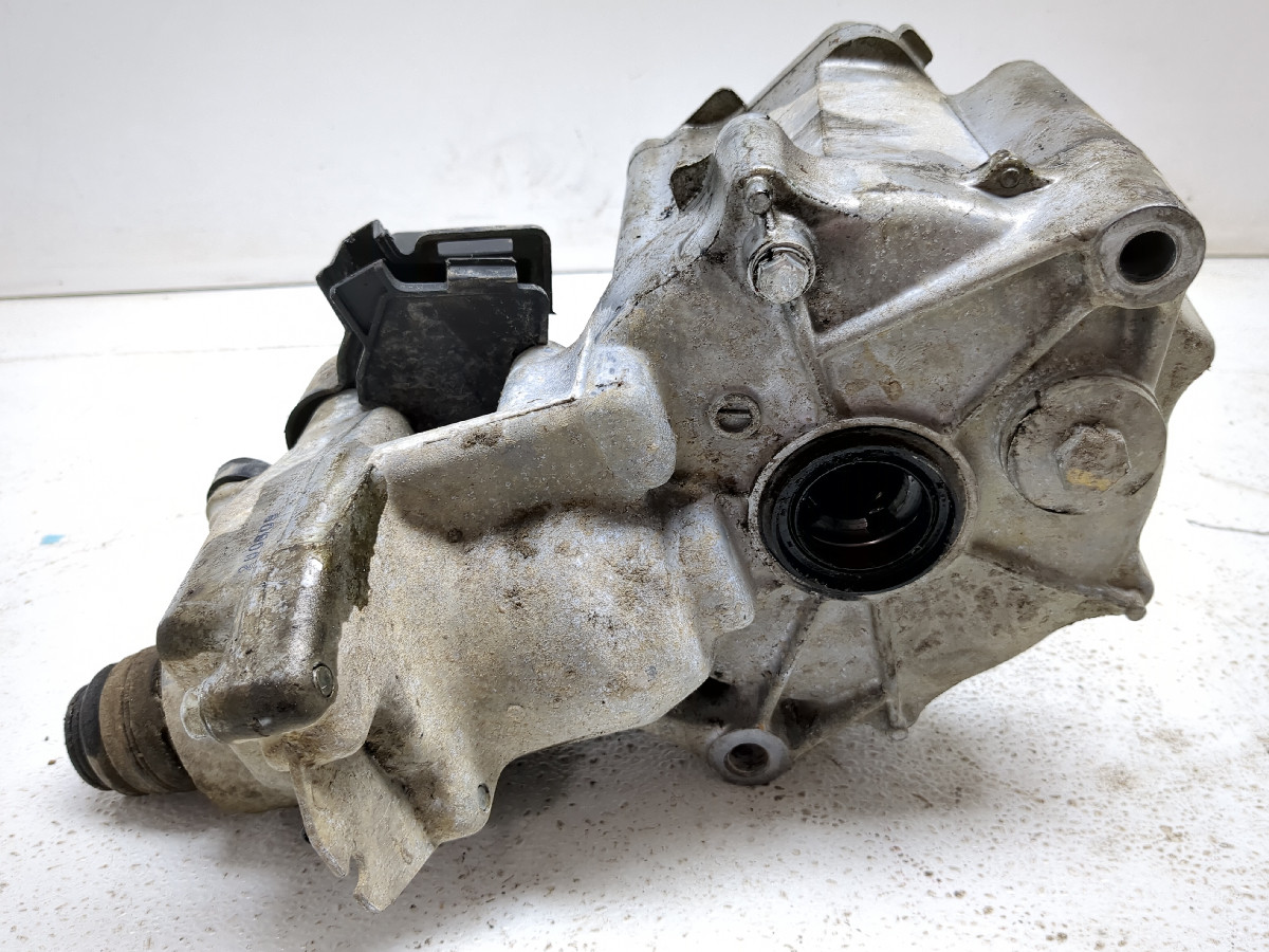 17-23 Honda Pioneer 700 SXS700 Front Diff Differential Gearcase