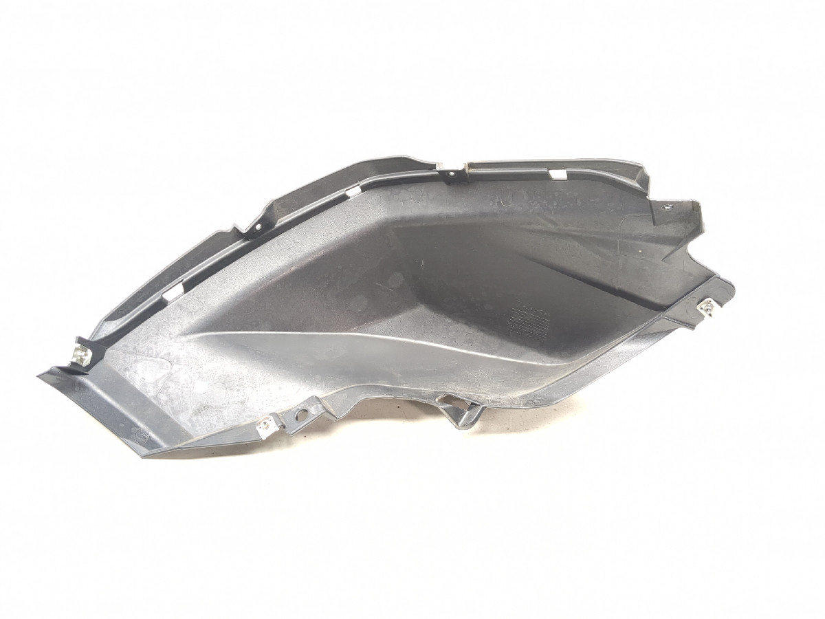 17-25 Benelli TRK 502X Left Tank Fairing Cover Panel 65673P160000
