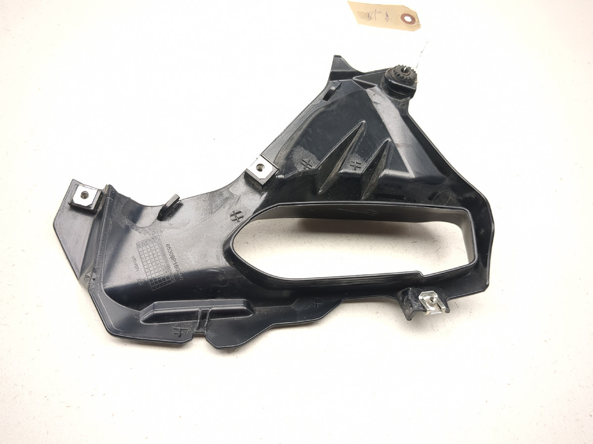 17-25 Benelli TRK 502X Right Side Cover Panel 65308P160010 - Sun