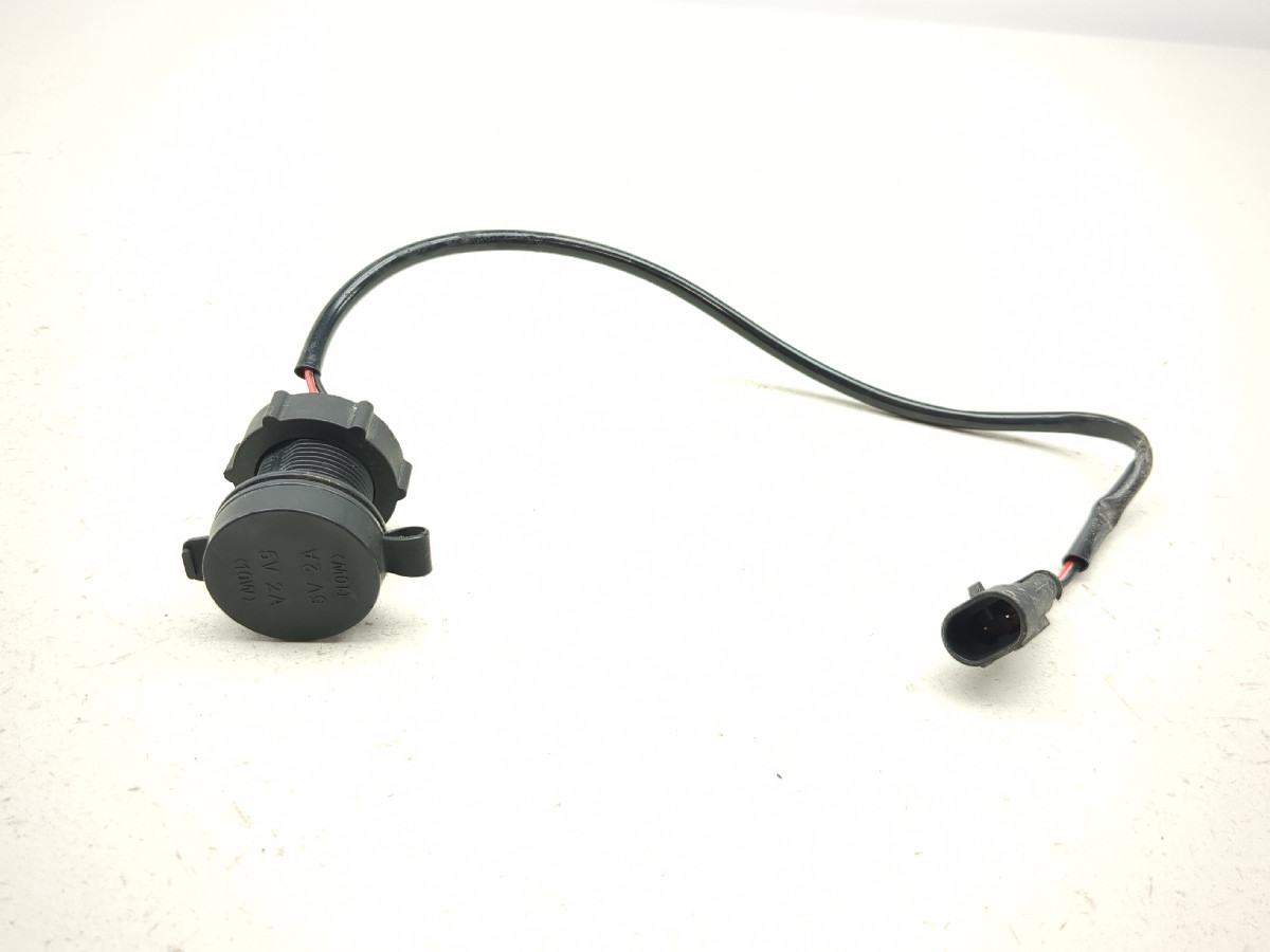 17-25 Benelli TRK 502X USB Power Socket - Sun Coast Cycle Sports