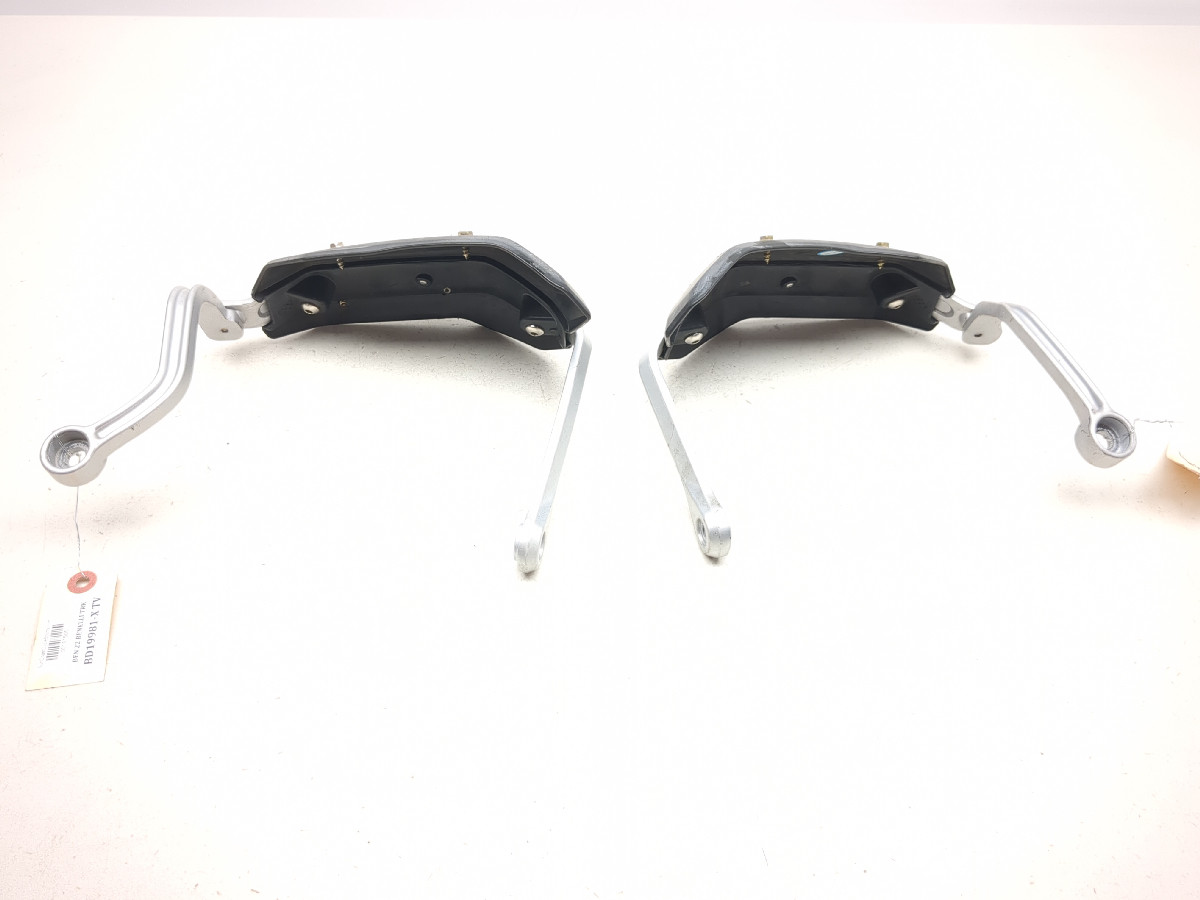 17-25 Benelli TRK 502X Hand Guards Handlebar 65217P160001 - Sun