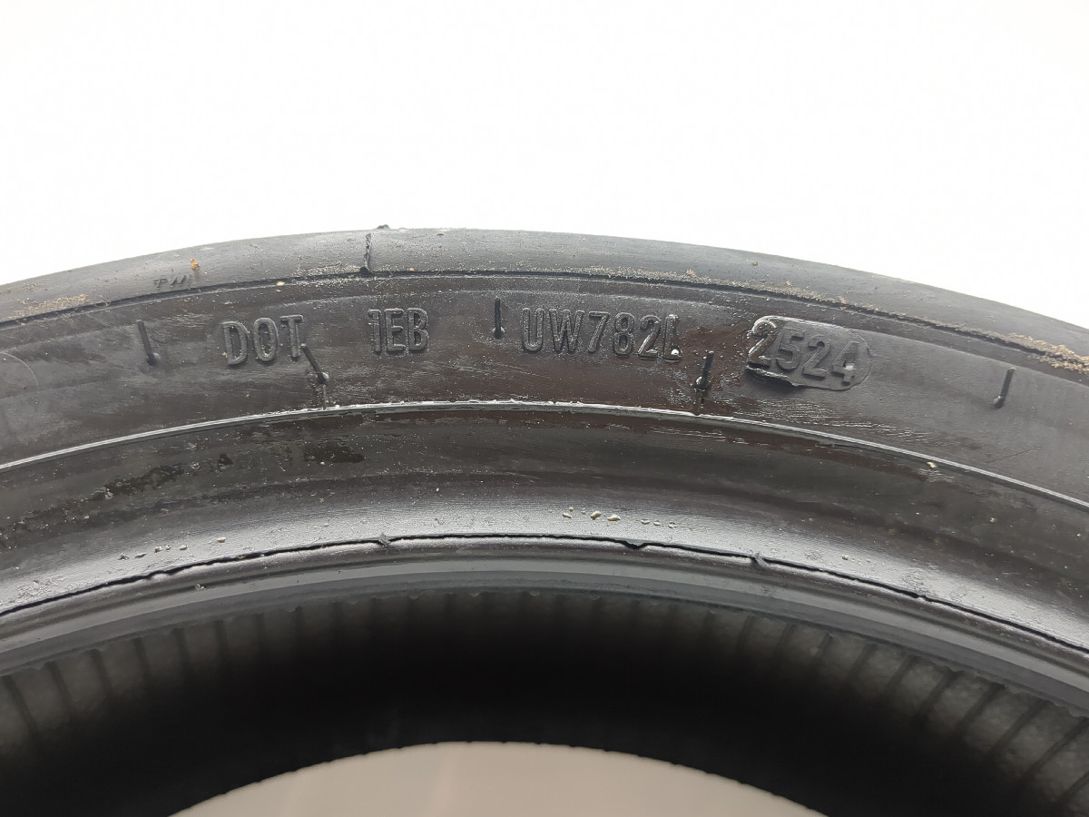 Rear Tire Pirelli Diablo Rosso IV Corsa 190/50-17 - Sun Coast