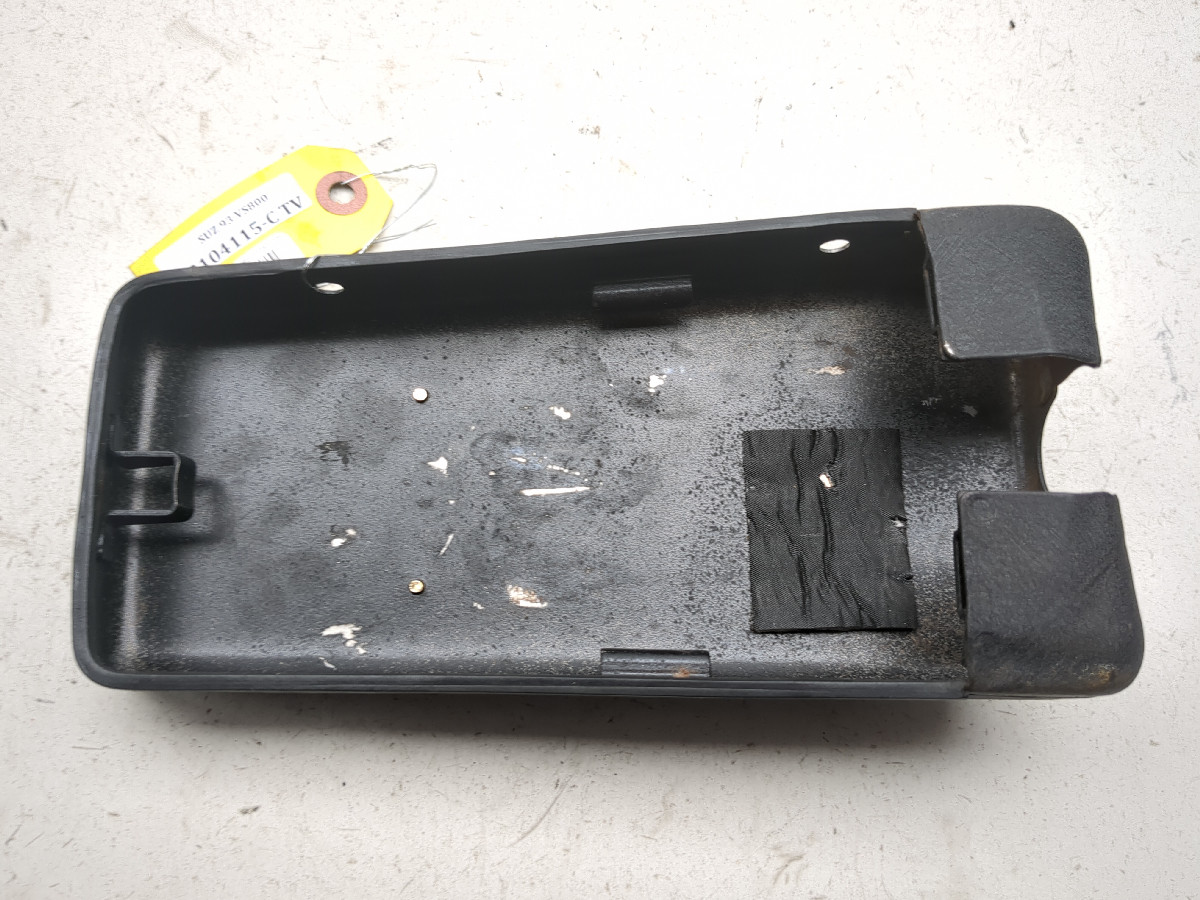 92-04 Suzuki VS800 Intruder Tool Box Storage Compartment - Sun