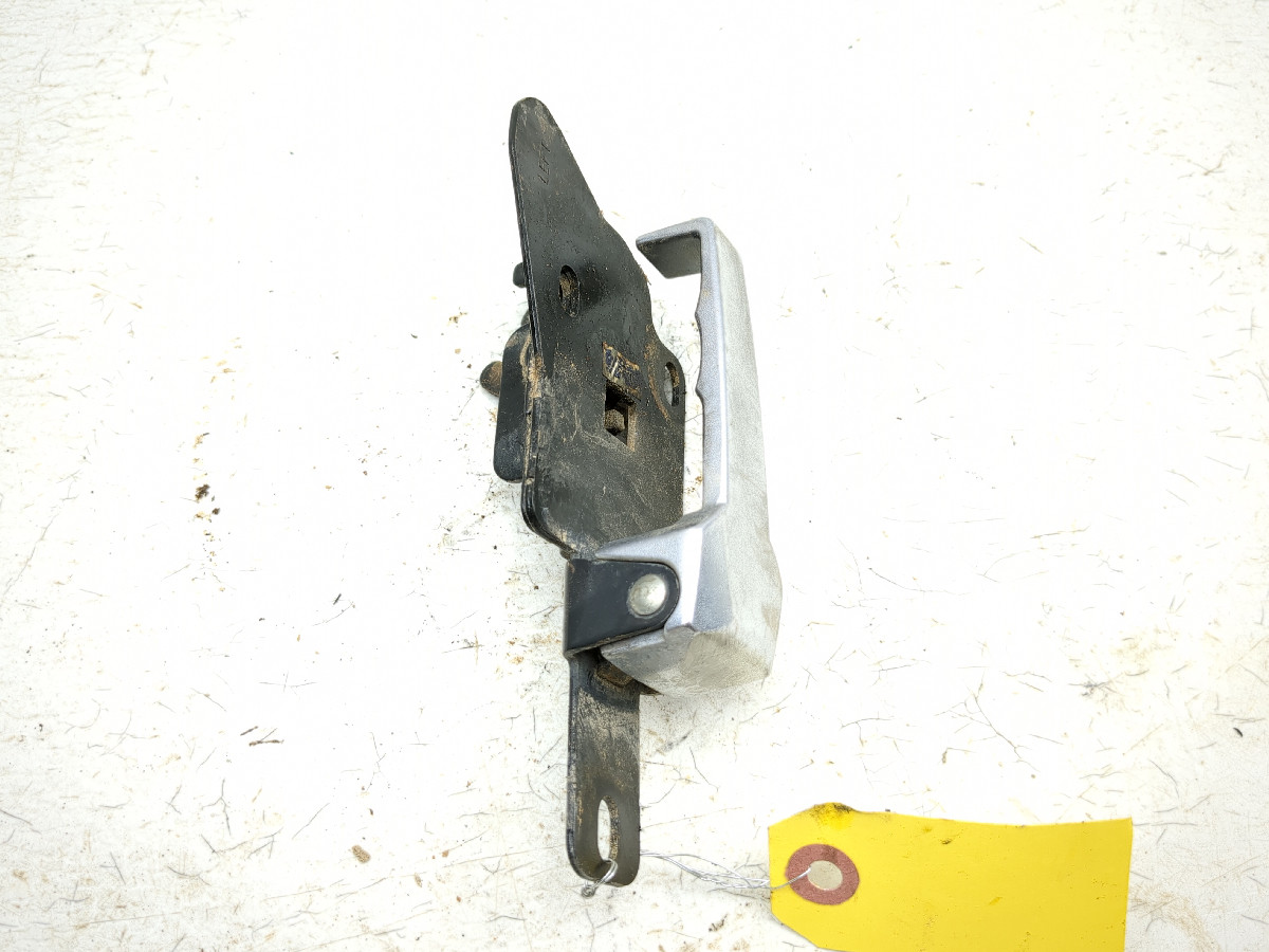 16-18 Yamaha Wolverine YXE700 Front Left Latch Door Handle - Sun