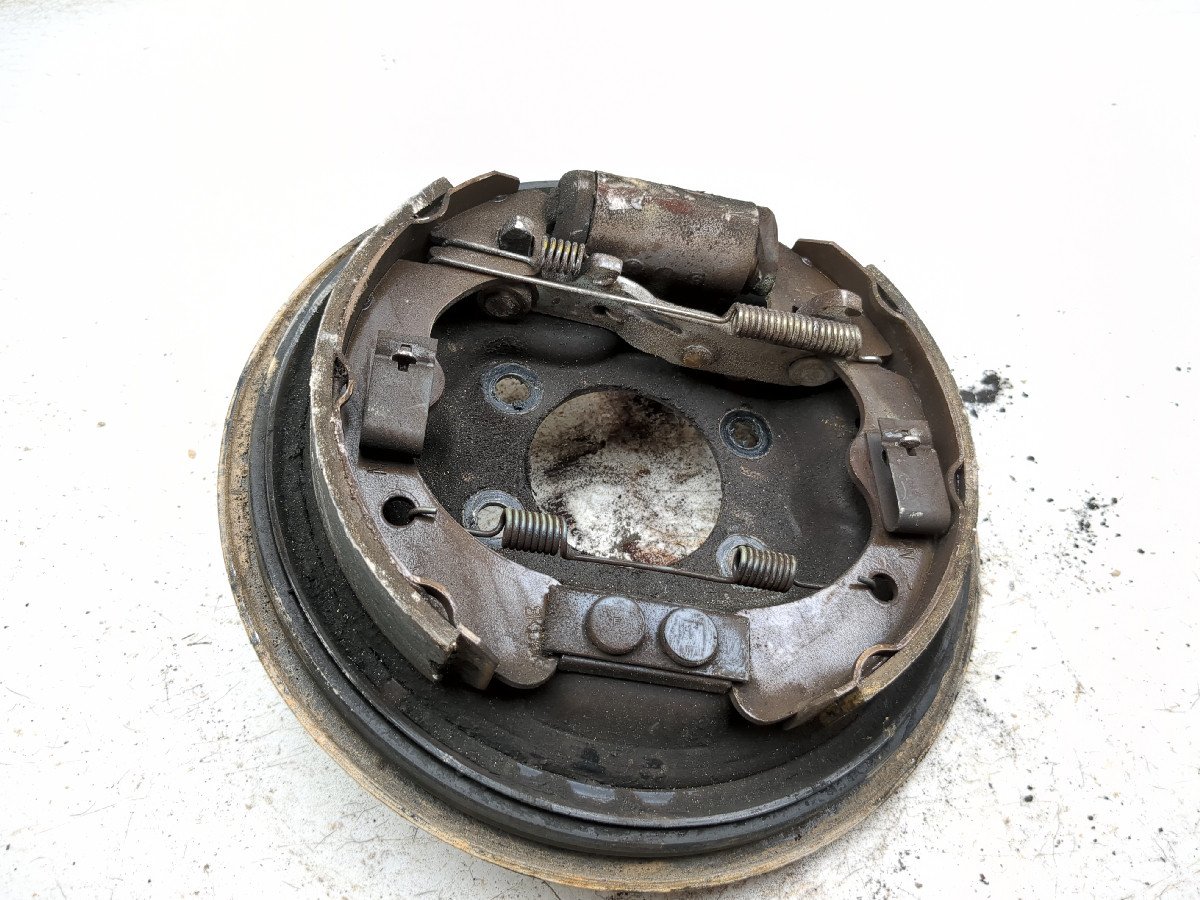14-20 Kawasaki Mule 4010 4x4 Rear Right Brake Drum Plate 41035