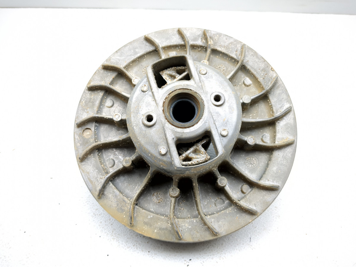 23-25 Can Am Outlander 500 CVT Secondary Driven Clutch Assembly