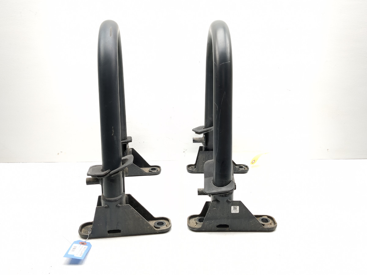 21-24 Polaris Slingshot S Headrest Roll Cage Hoops Set 1026369-463
