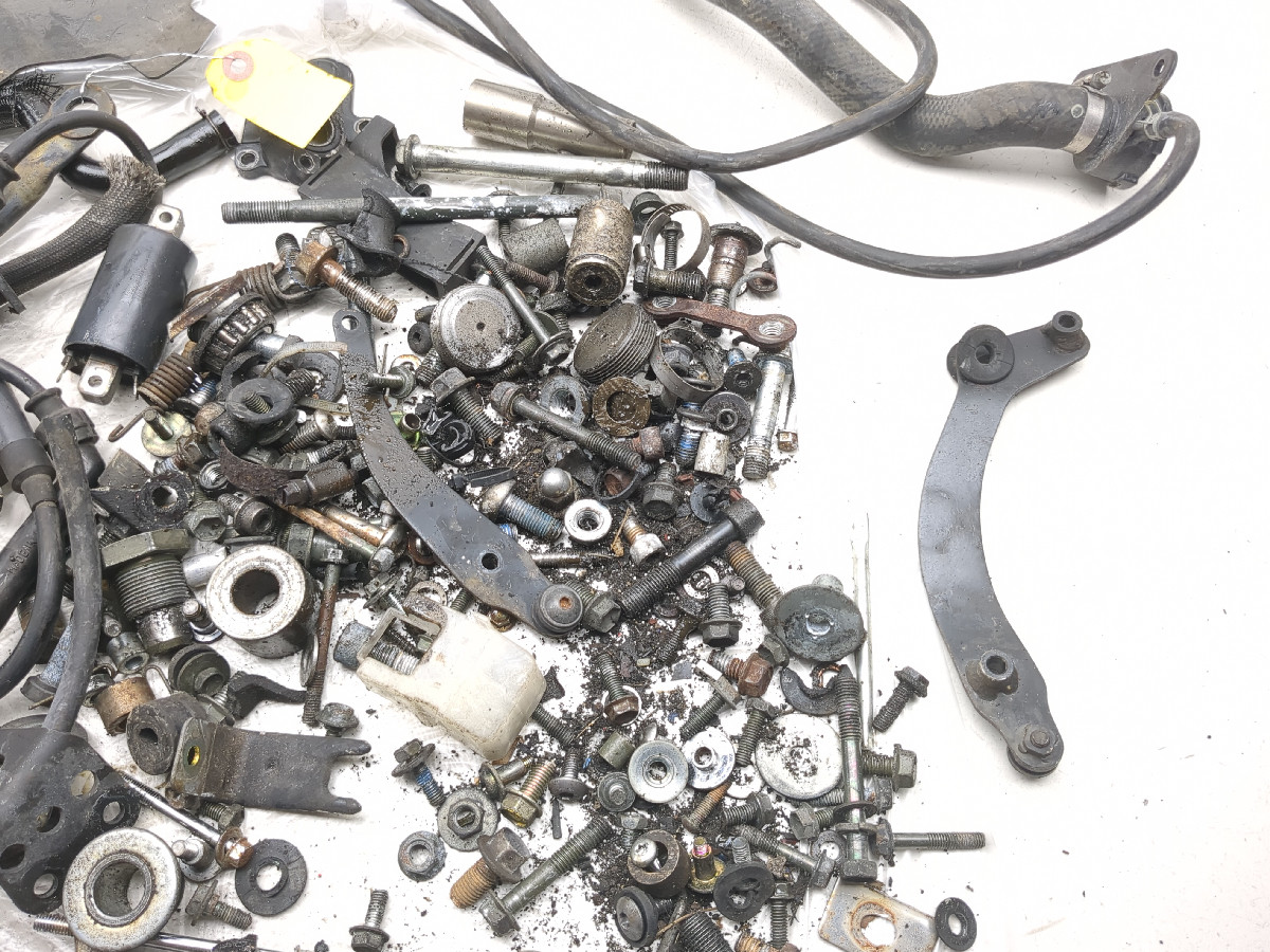 01-04 Suzuki VL800 Intruder Volusia Parts Master Hardware Coils