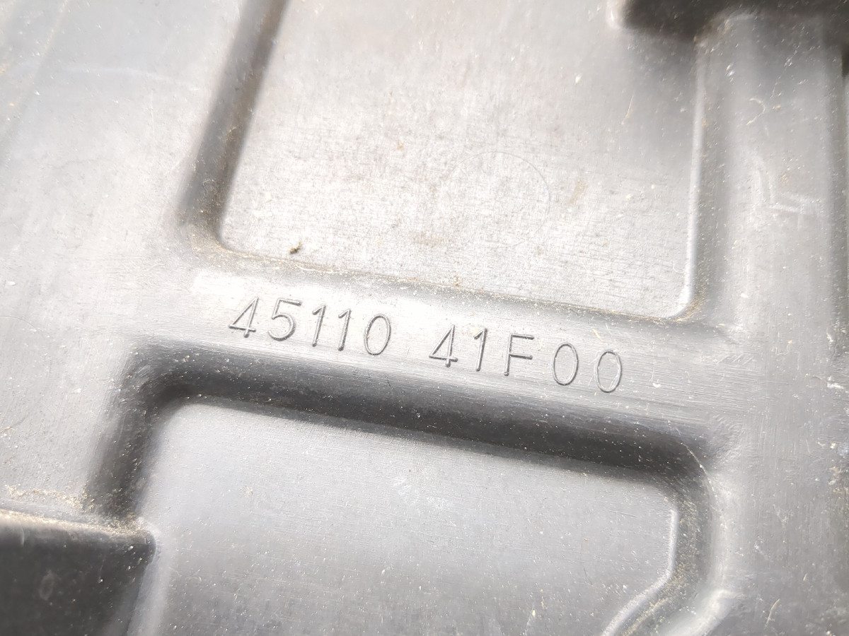 01-04 Suzuki VL800 Intruder Volusia Front Driver Seat 4511041F00