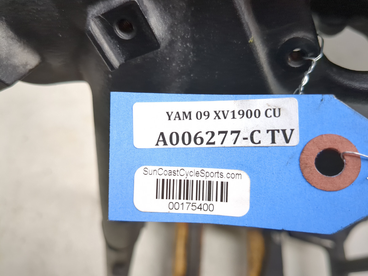 08-17 Yamaha Raider XV1900 CU Main Frame Chassis STRAIGHT SLVG