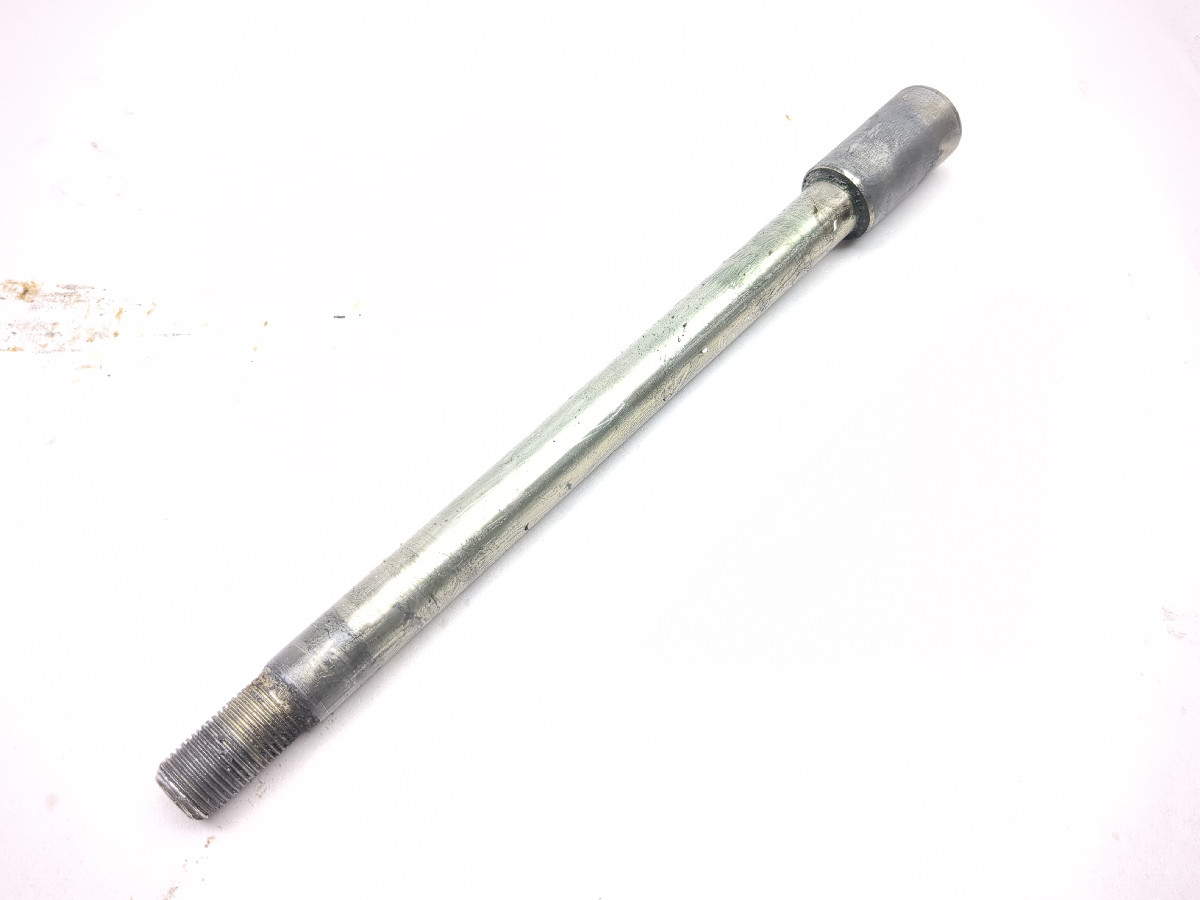 09-17 Triumph Thunderbird 1600 Front Wheel Axle - Sun Coast Cycle