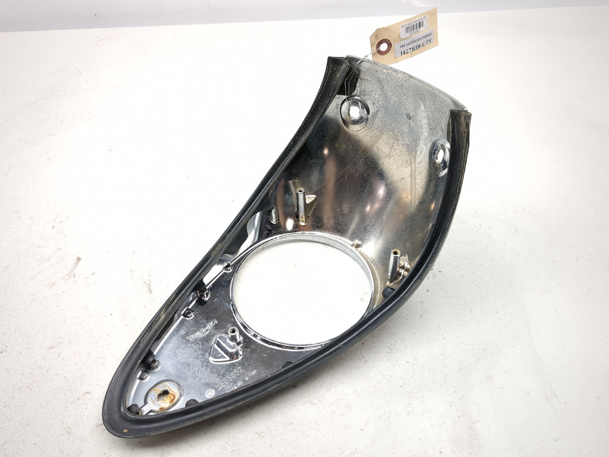 Ｋ 09-17 Triumph Thunderbird 1600 Speedometer Front Gas Fuel Tank