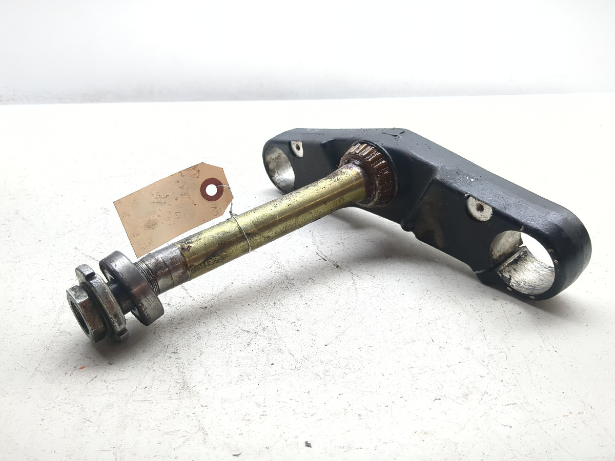 08-15 Victory Vision Tour Bottom Lower Triple Tree Steering Clamp