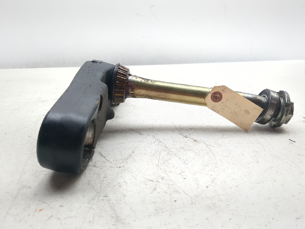08-15 Victory Vision Tour Bottom Lower Triple Tree Steering Clamp