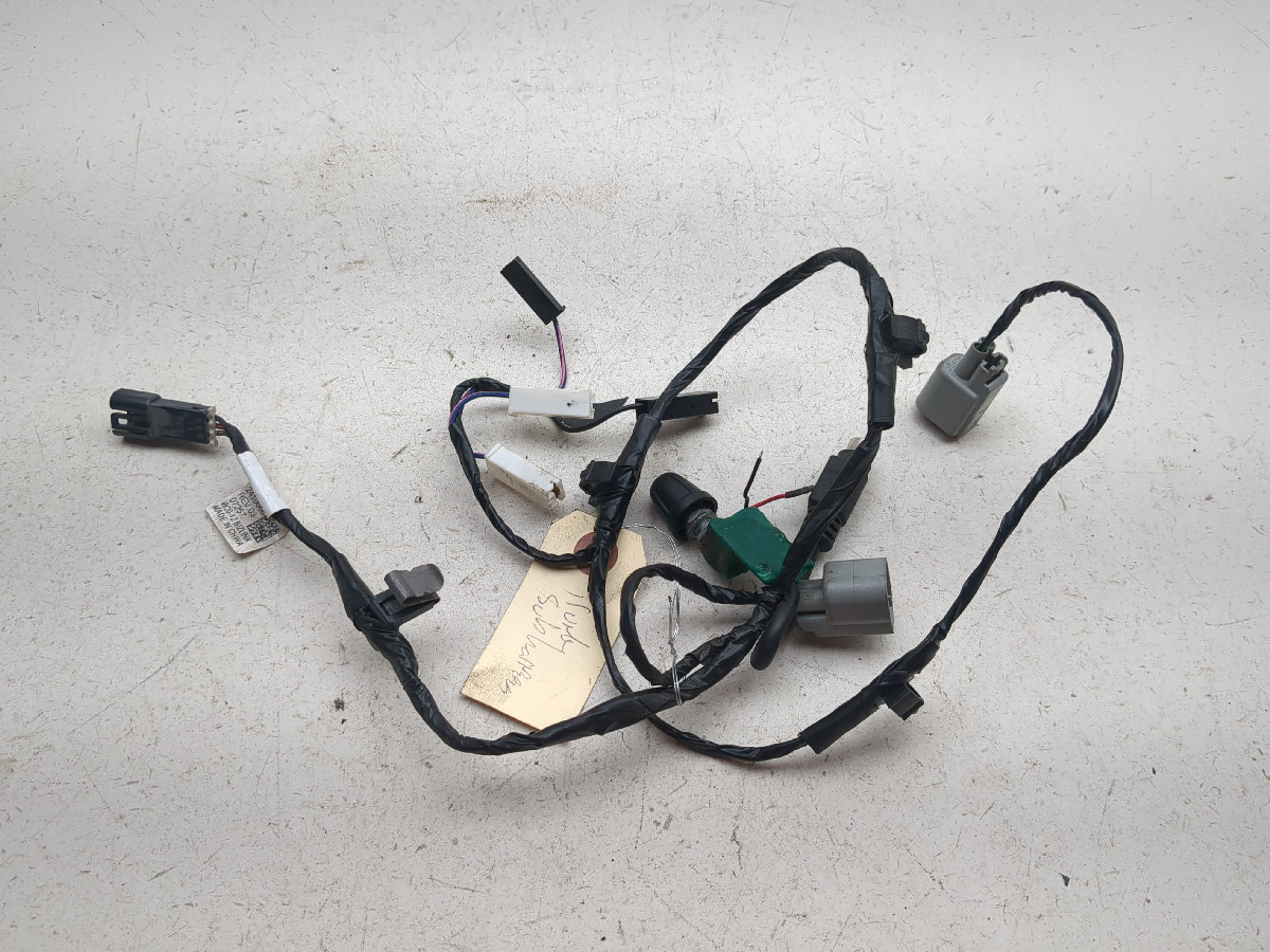 08-15 Victory Vision Tour Rear Saddlebag Trunk Sub Wire Wiring