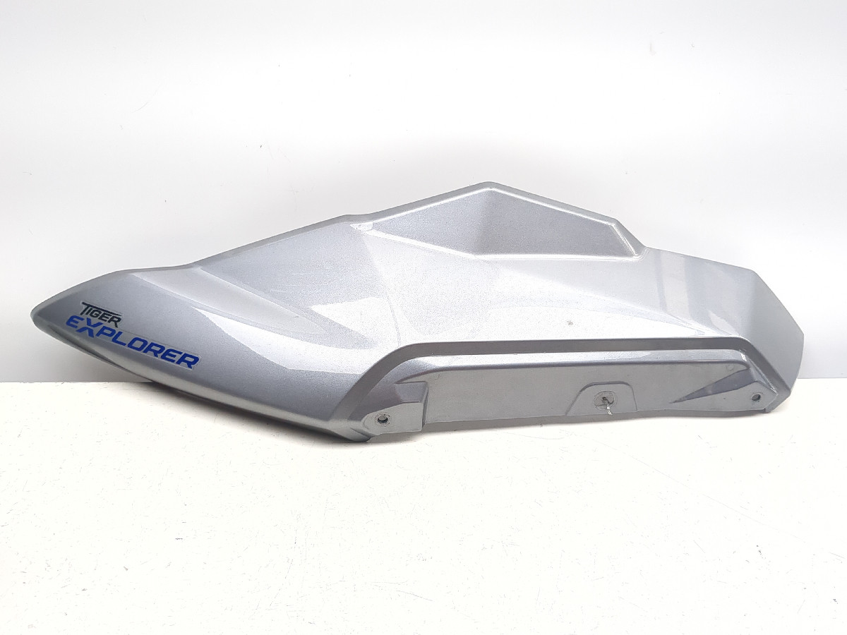 12-15 Triumph Tiger Explorer Front Right Gas Fuel Tank Fairing