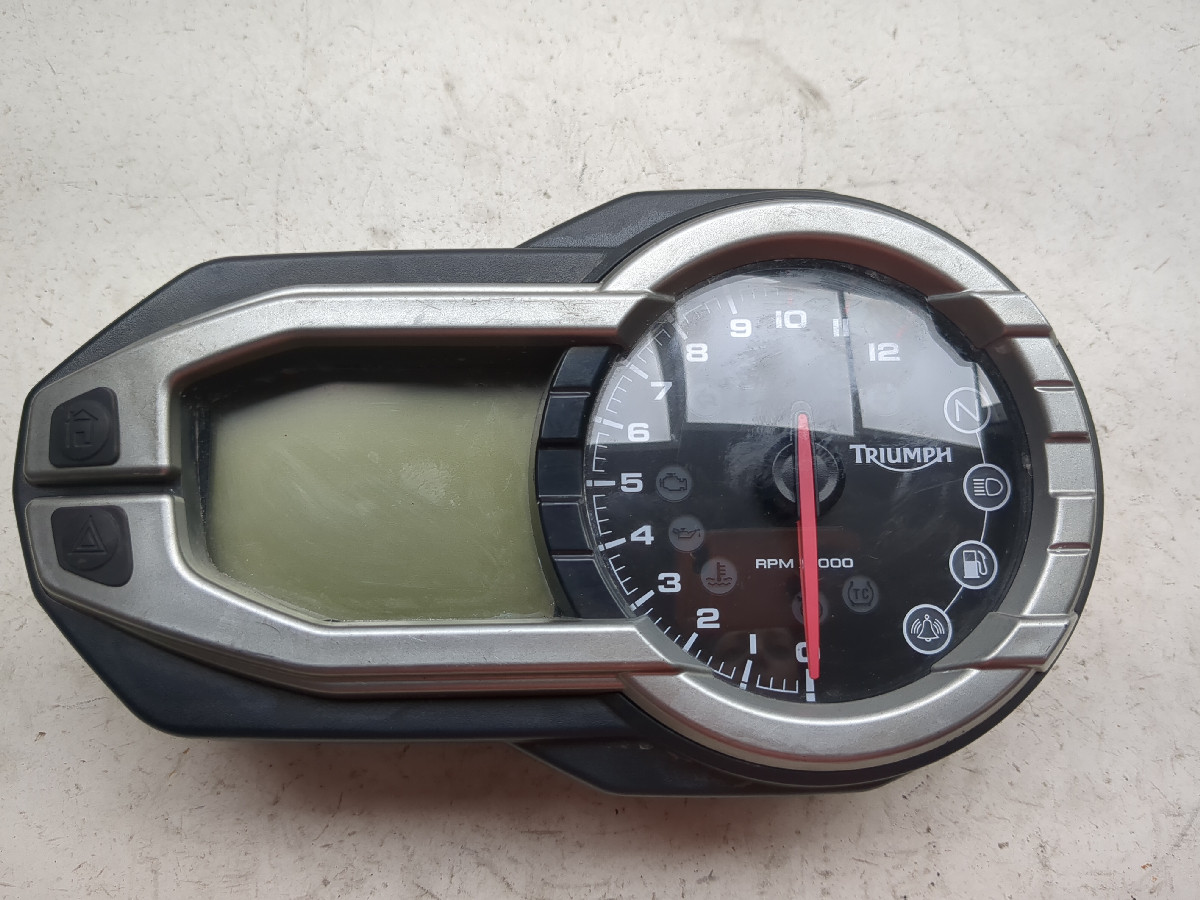 12-15 Triumph Tiger Explorer Gauge Speedometer Tachometer Display
