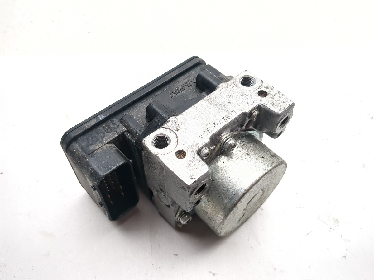 12-15 Triumph Tiger Explorer ABS Unit Module Brake Pump TD8407