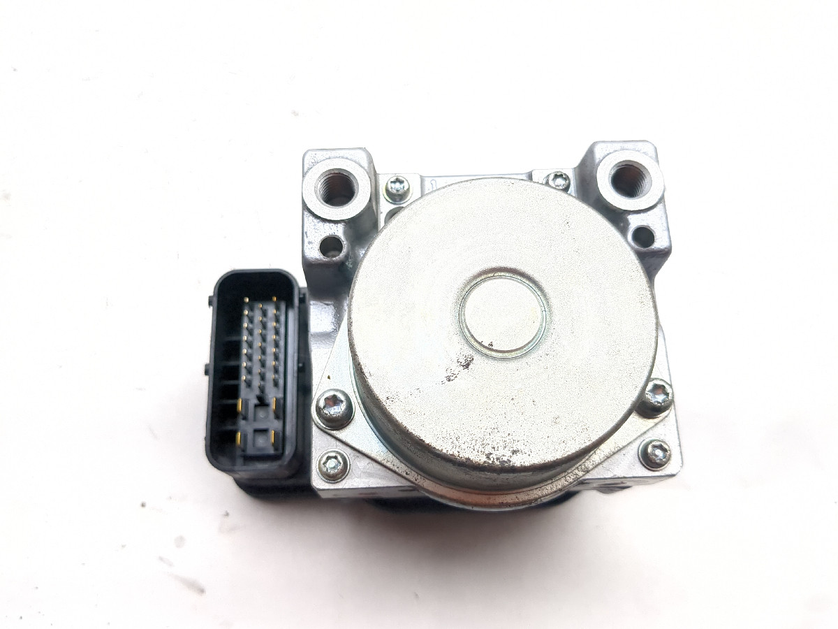 12-15 Triumph Tiger Explorer ABS Unit Module Brake Pump TD8407