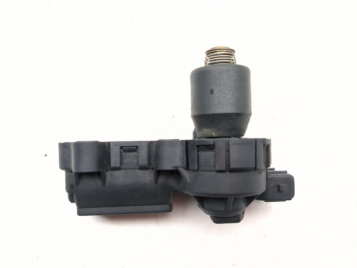 05-09 BMW K1200LT Idle Air Control Valve Stepper Motor 0132008600
