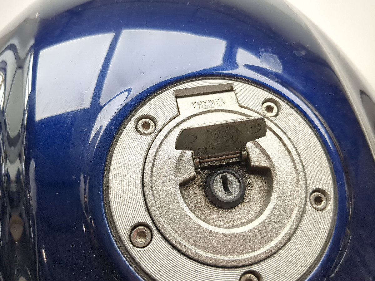 06-12 Yamaha FJR 1300 Gas Fuel Tank Petrol Reservoir No Key - Sun