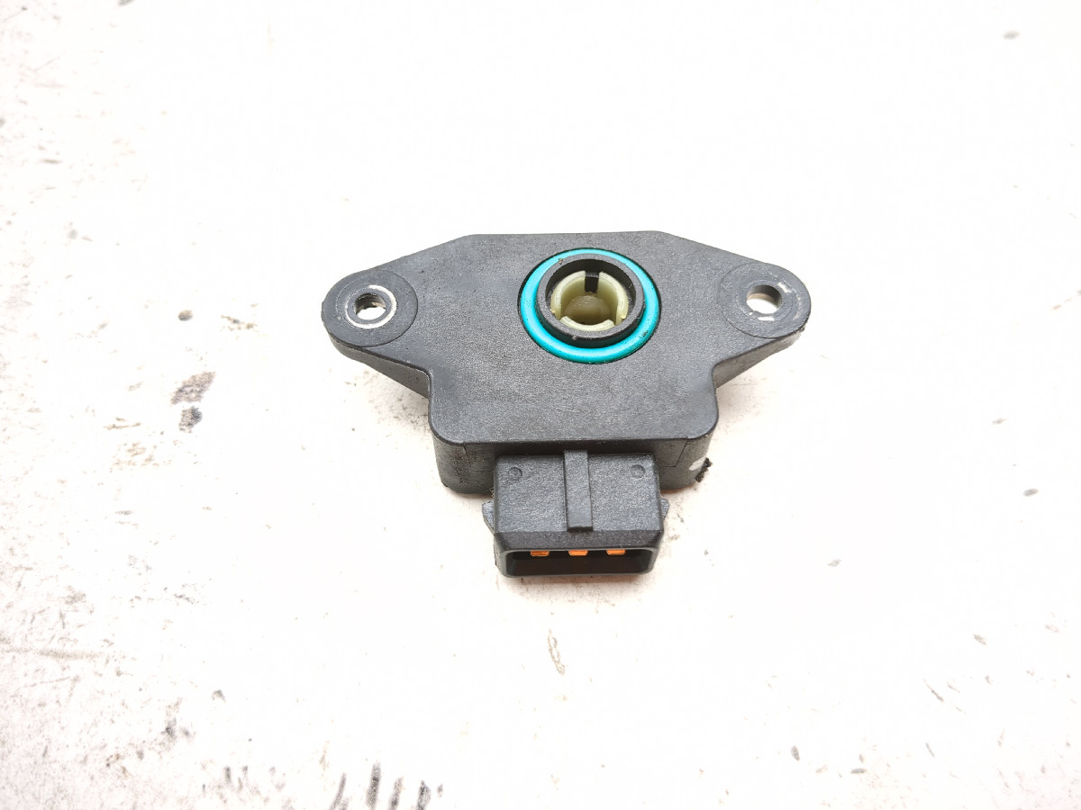 21-23 Benelli Leoncino 500 TPS Throttle Position Sensor F01R064915