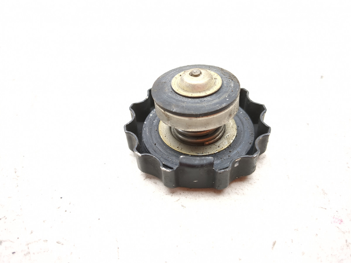 21-23 Benelli Leoncino 500 Radiator Coolant Cap Cover - Sun Coast