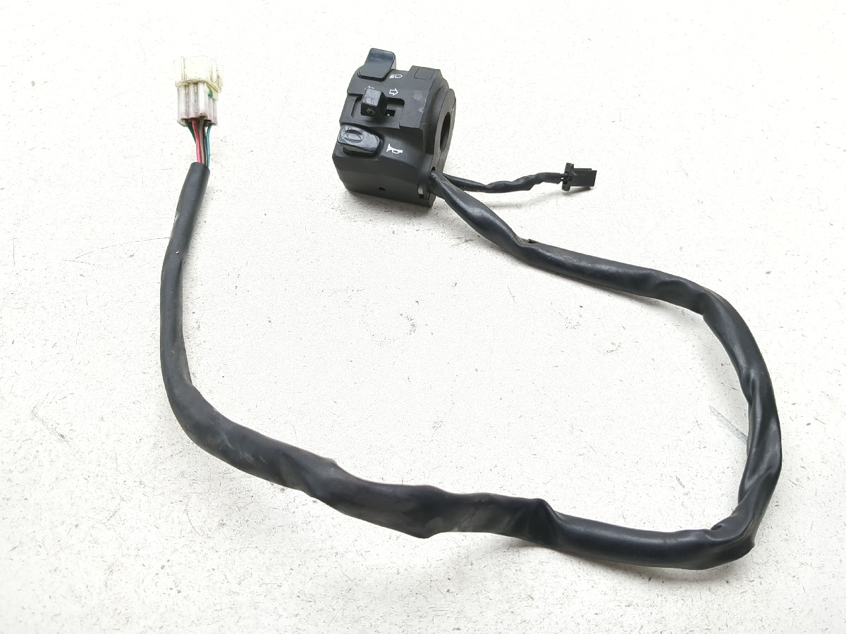 21-23 Benelli Leoncino 500 Left Control Headlight Switch - Sun