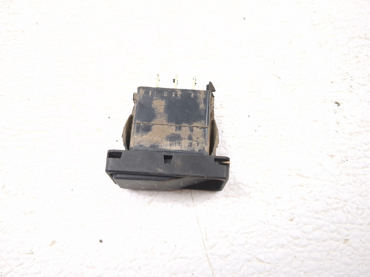 23 John Deere 1025R Tractor Turn Signal Rocker Switch LVA12928