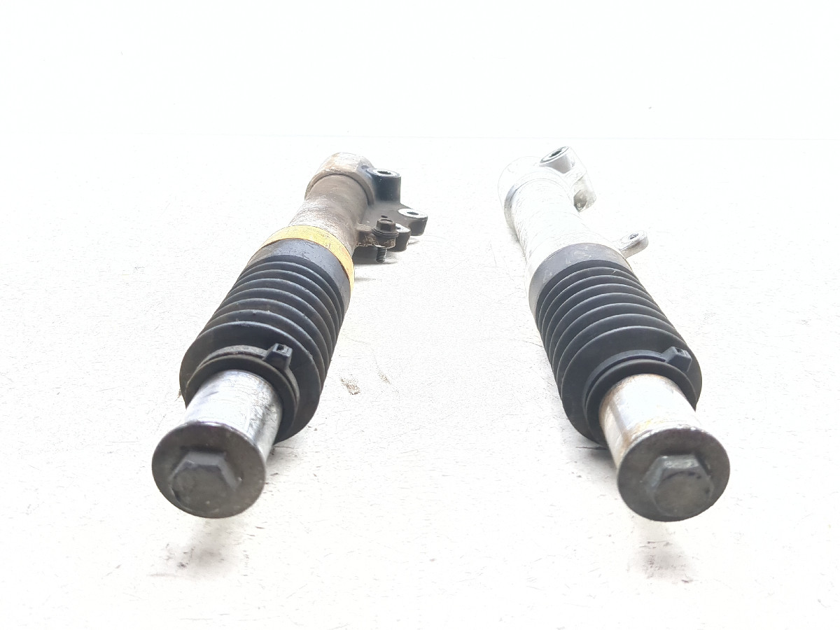 02-08 Yamaha Zuma YW50 Front Forks Suspension Set STRAIGHT - Sun