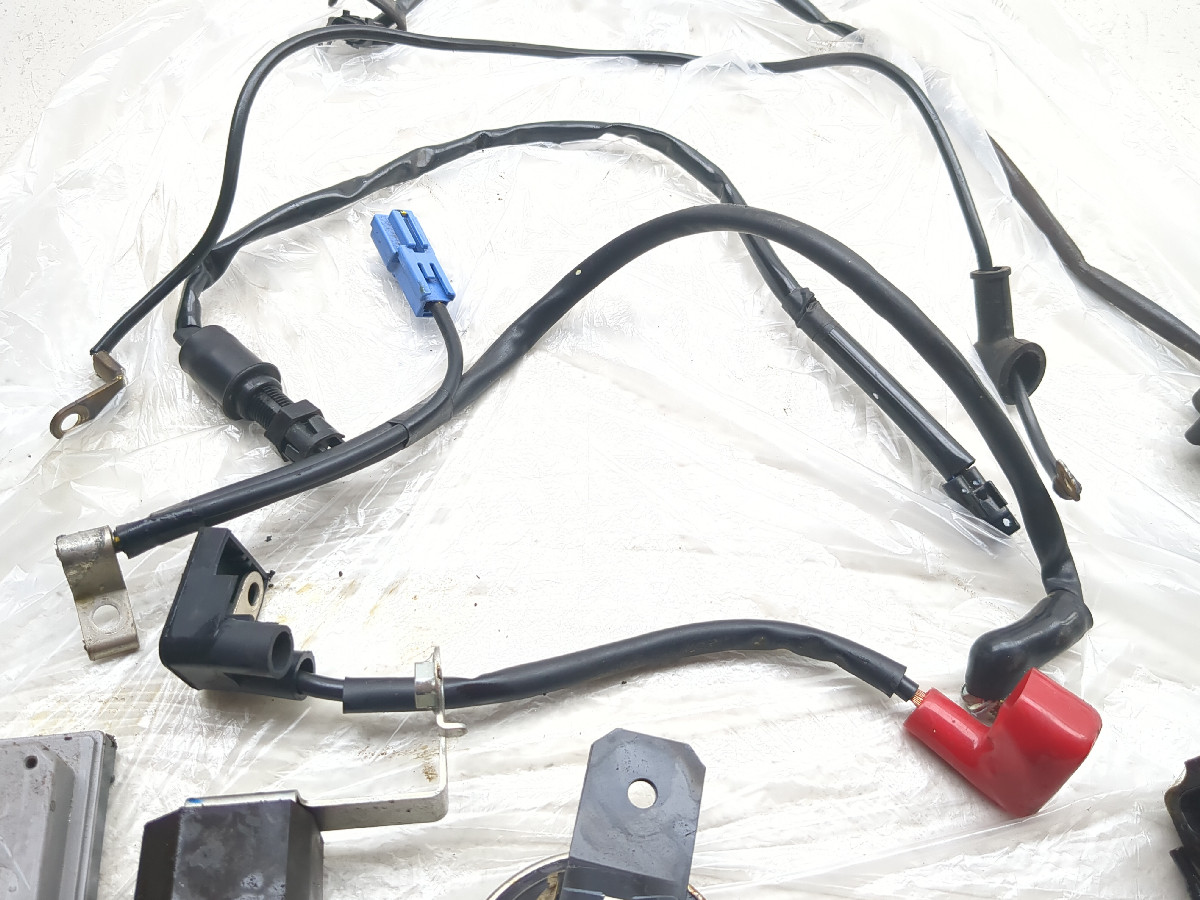 aki00 18-23 Kawasaki Ninja EX 400 Relay Set Starter Horn Kickstand Brake