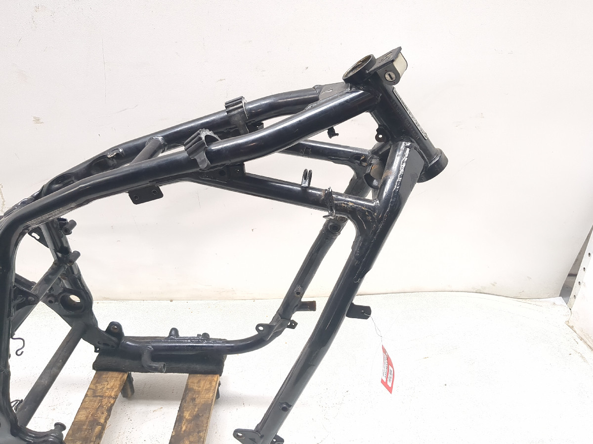 84-87 Honda VF700 Magna Main Frame Chassis STRAIGHT CLN - Sun