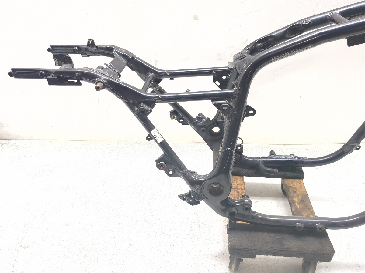 84-87 Honda VF700 Magna Main Frame Chassis STRAIGHT CLN - Sun