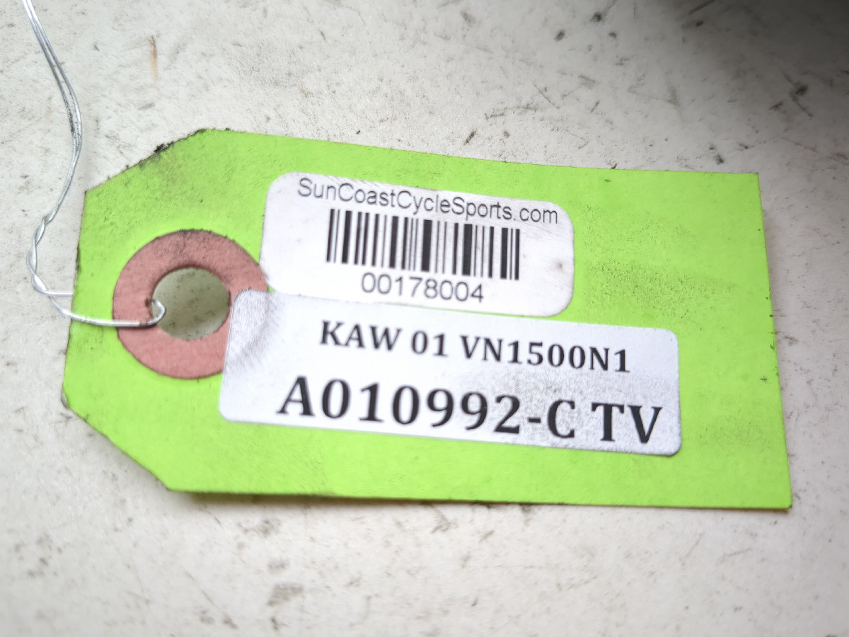 98-04 Kawasaki VN1500 Vulcan Nomad Front Right Floorboard Floor