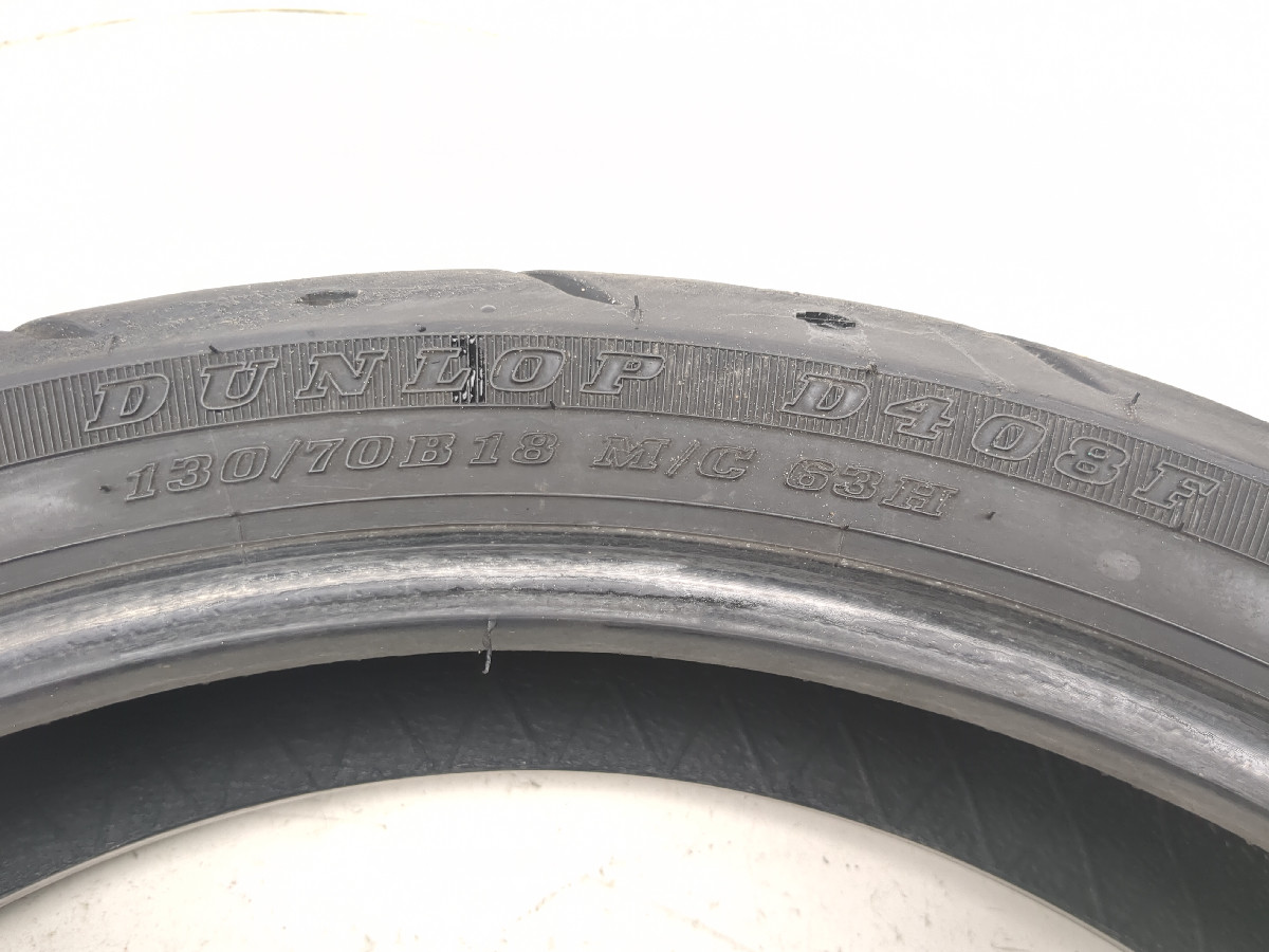 Front Tire Harley Davidson Dunlop D408F 130/70-18 - Sun Coast