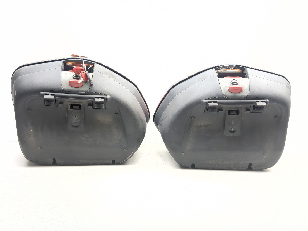 13-15 Can Am Spyder ST Limited Saddlebag Cases W/Mounts Turn