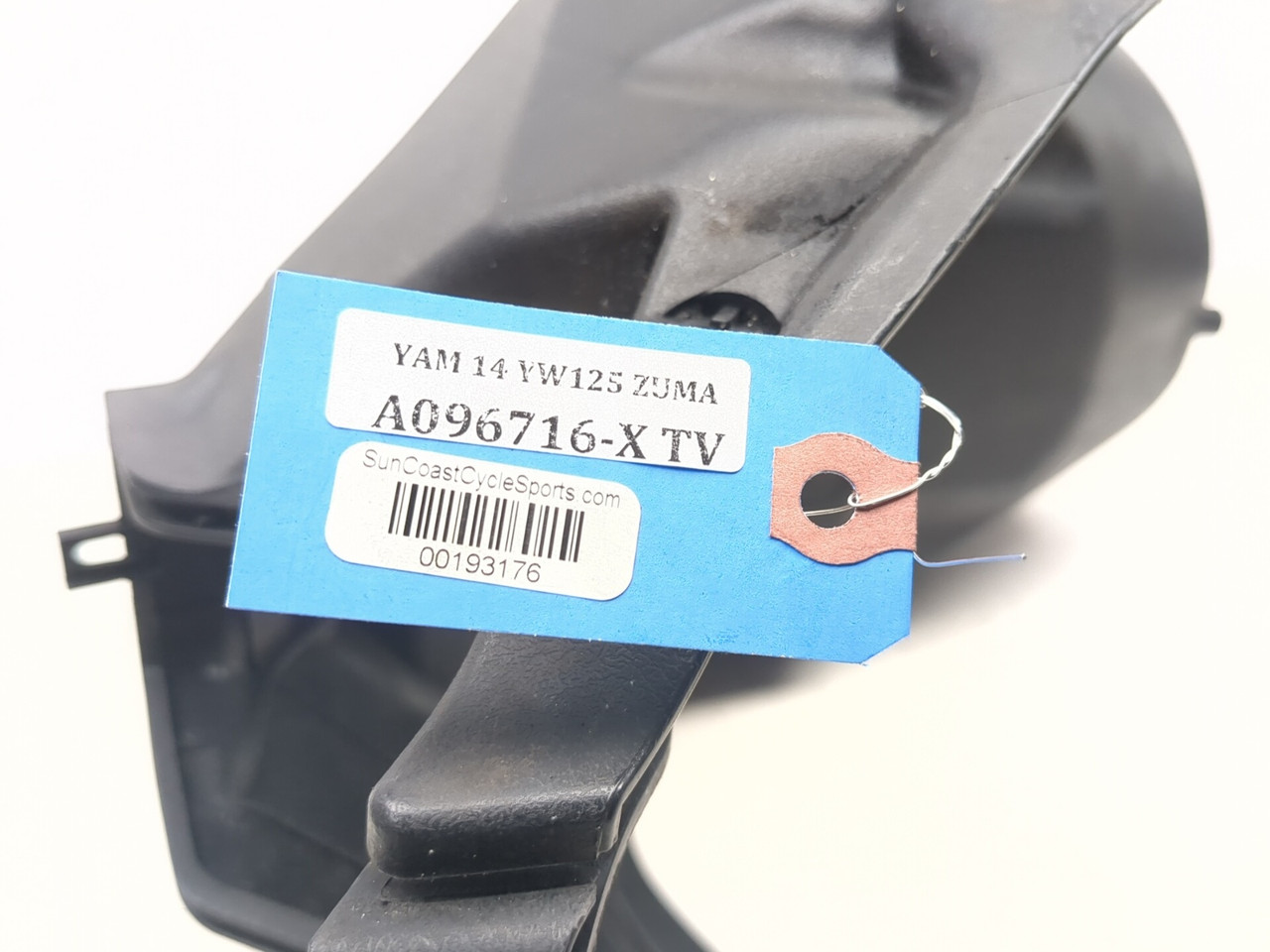 09-15 Yamaha Zuma YW125 Inner Seat Storage Compartment Holder 5S9